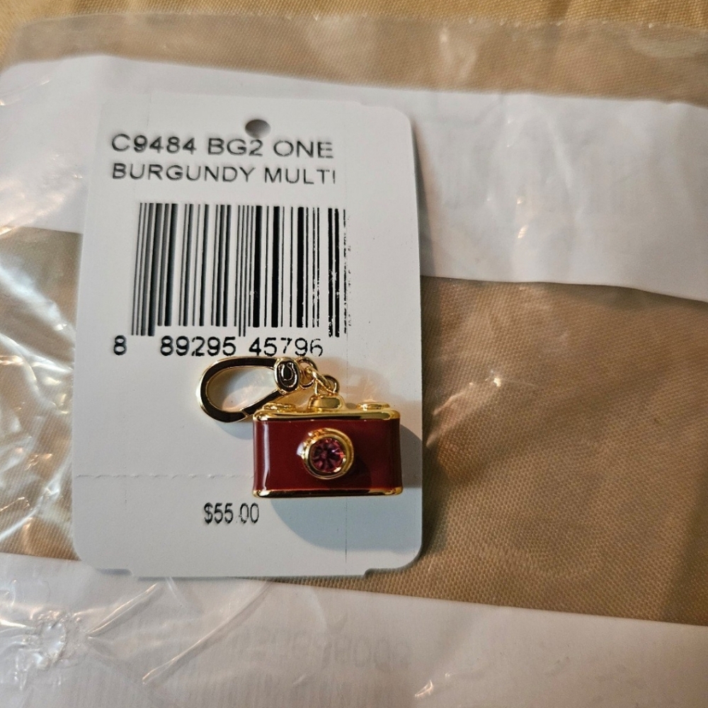 Coach Charm - Picture 2 of 4